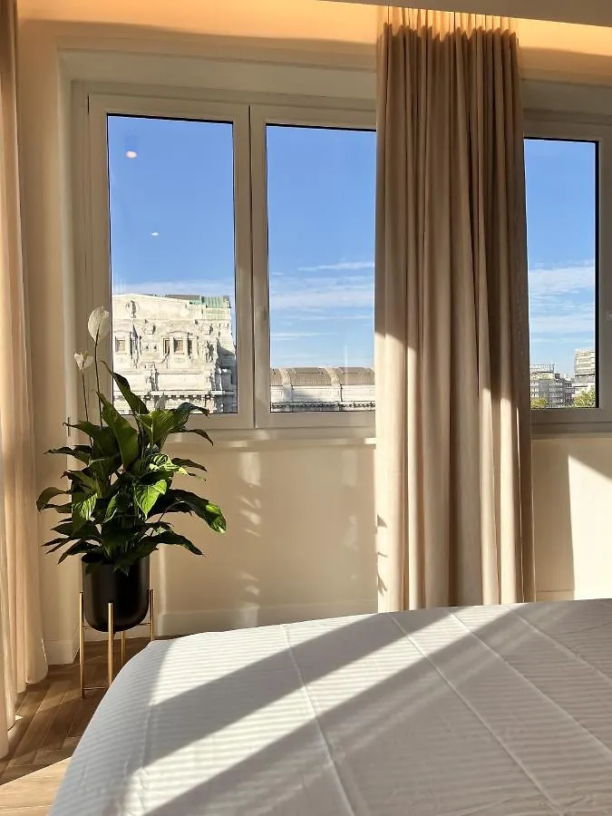 Yls Luxury Suites Milán 0*,