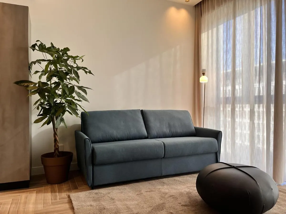 Yls Luxury Suites Milán 0*,  Italia